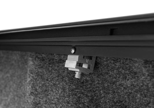 Roll-N-Lock 2021 Ford F-150 67.1in M-Series Retractable Tonneau Cover Roll-N-Lock