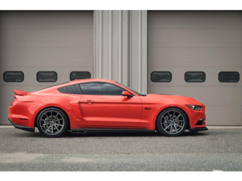 Mustang side outlet window louvers