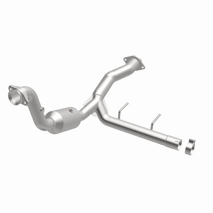 MagnaFlow Conv Direct Fit 15-17 Ford F150 V6 2.7L OEM Underbody Magnaflow