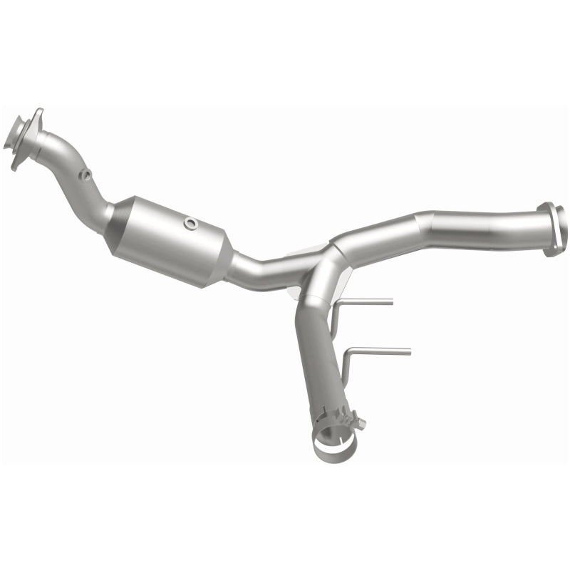 MagnaFlow 15-17 Ford F-150 XL V6 3.5L OEM Grade Direct Fit Catalytic Converter Magnaflow